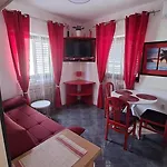Lejlighed Red Gold Pula