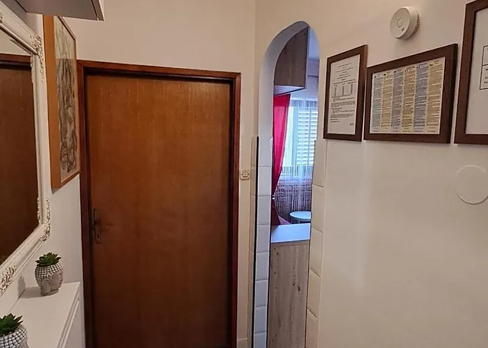 Red Gold Apartman *
