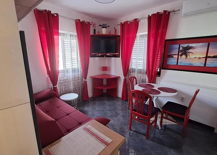 Apartman Red Gold Pula